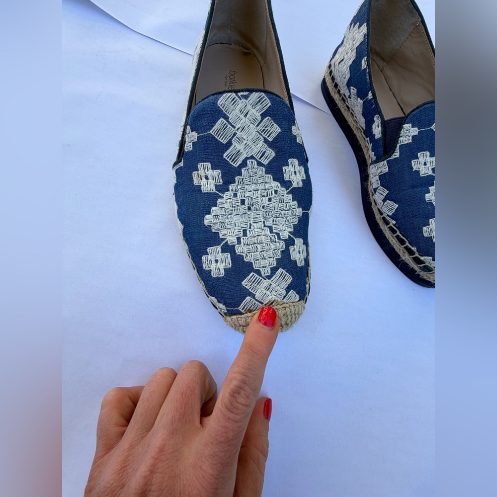 Botkier “Sara” Blue Embroidered Espadrilles – Size 10 – Geometric Embroidery - Picture 10 of 12